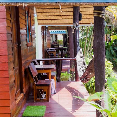 Lanta New Coconut Bungalow Ko Lanta Kamer foto
