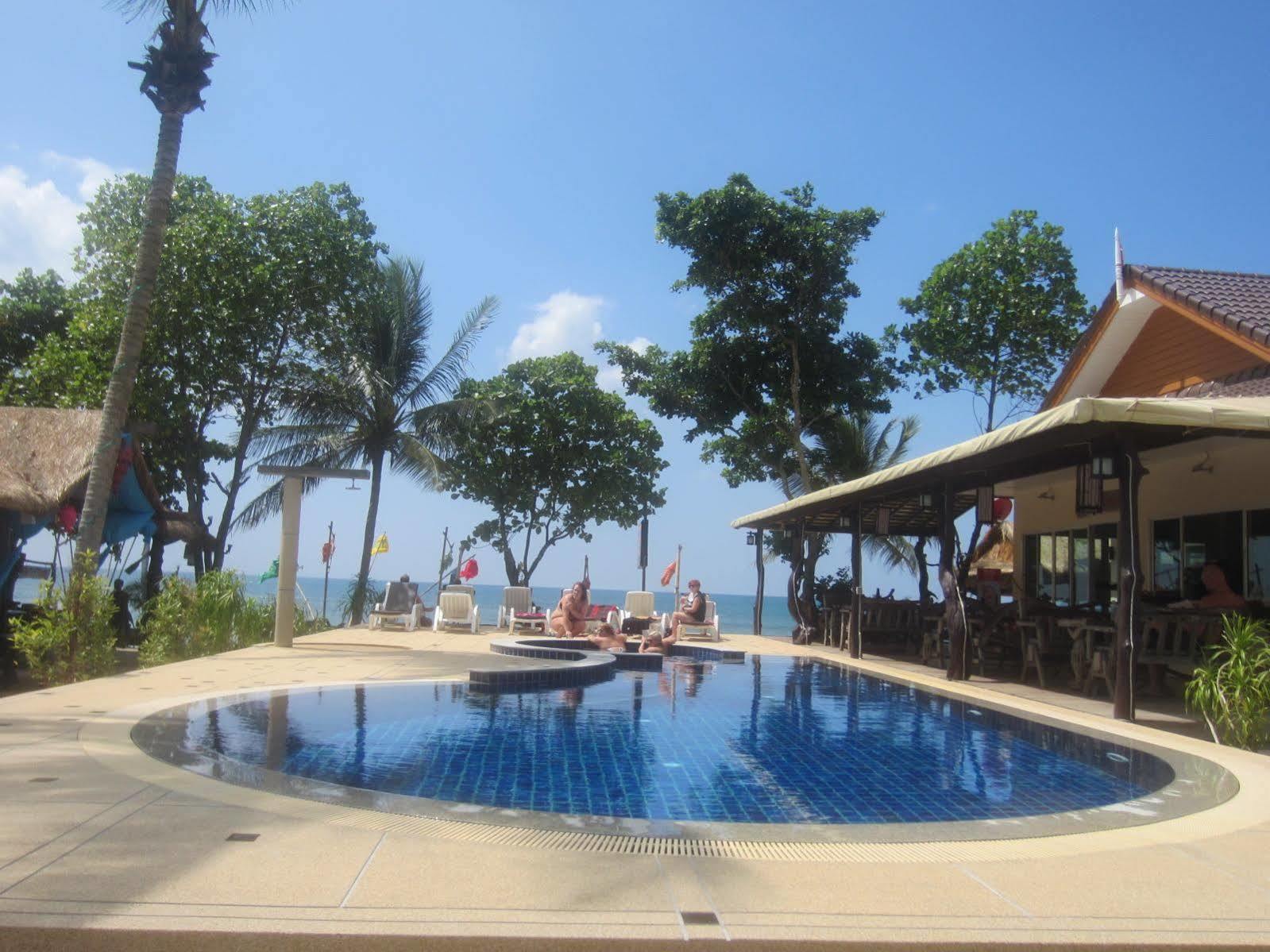 Lanta New Coconut Bungalow Ko Lanta Buitenkant foto